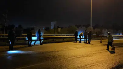 Çorum'da çelik bariyere çarpan motosikletli can verdi!