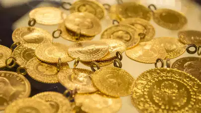 Altın rekor tazeledi! 15 Ekim gram altın kaç TL oldu?