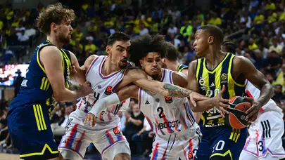 Son şampiyon Fenerbahçe Beko, Paris Basketbol'u farklı mağlup etti