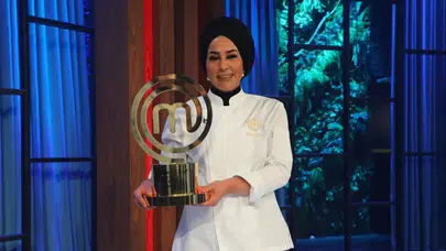 MasterChef Esra kimdir?