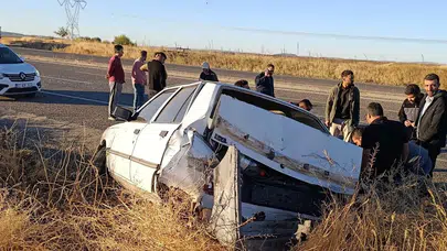 Adıyaman’da otomobil şarampole devrildi: 2 yaralı