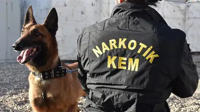 Hatay’da araç kaputuna gizlenen 5,5 milyon TL’lik uyuşturucu ele geçirildi