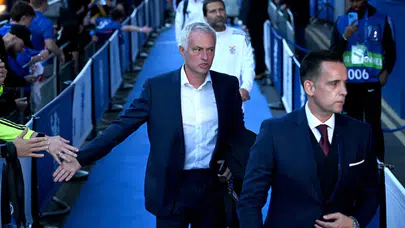Jose Mourinho'ya eski takımı Chelsea karşısında şok!