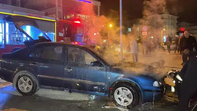 Karaman'da seyir halindeki otomobilde yangın çıktı