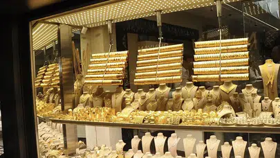 7 Ekim Salı altın yine rekor kırdı!