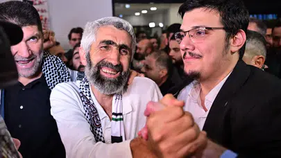 Sumud Filosu'nda gözaltına alınan 14 Türk aktivist İstanbul'a getirildi