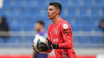 TFF'den Berke Özer açıklaması: Kendi isteğiyle kamptan ayrıldı!