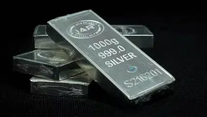 Gümüşte rekor yükseliş: Gramı 72 TL’ye ulaştı