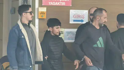 Bursa'da uyuşturucu tacirleri suçüstü yakalandı!