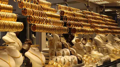 Altın fiyatlarında tarihi zirve!