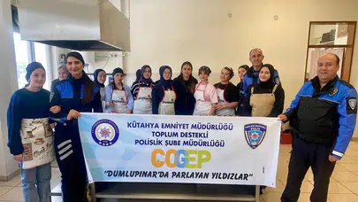 Dumlupınar’da gençler pastacılık kursuyla geleceğe hazırlanıyor