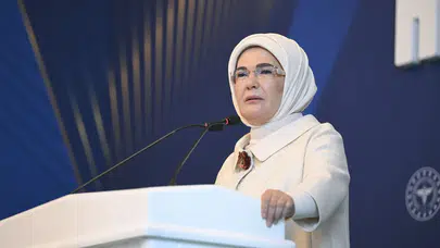 Emine Erdoğan’ın himayelerinde 'Uluslararası Sıfır Atık Forumu' İstanbul’da başladı!