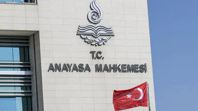 Boşanmada 1 yıllık bekleme süresi AYM’ye taşındı