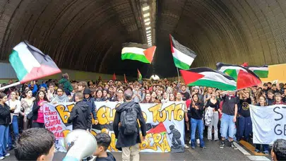 İtalya liman işçileri İsrail gemisini kovdu