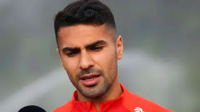 Roma, milli futbolcu Zeki Çelik ile nikah tazeliyor!