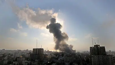 İsrail Gazze'yi vurdu: 14 kişi yaşamını yitirdi