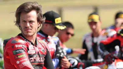 Toprak Razgatlıoğlu'na çarpan Nicolo Bulega kimdir, kaç yaşında ve nereli? Bulega'nın kariyeri ve başarıları