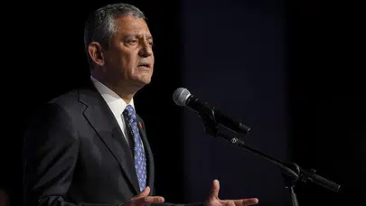 CHP’de fırtına dinmiyor! 300 ilçe başkanı görevden alındı