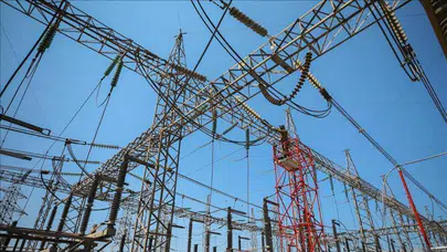 Çin'in kurulu elektrik üretim kapasitesi ilk 9 ayda yüzde 17,5 arttı