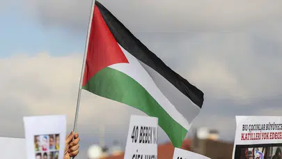 Türkiye Filistin için diplomasi masasında