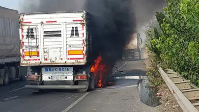 Şanlıurfa’da seyir halindeki tır alev aldı!