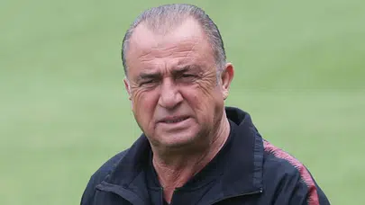 Faroe Adaları mağlubiyeti sonrası Çekya'da Fatih Terim sesleri!