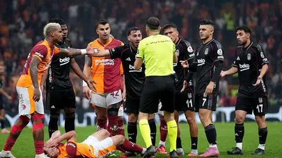 Süper Lig'in en az kart gören takımı Galatasaray oldu