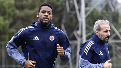 Jhon Duran çalışmalara başladı