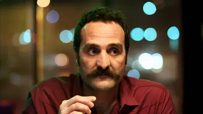 Çakallarla Dans Köfte Necmi kimdir?