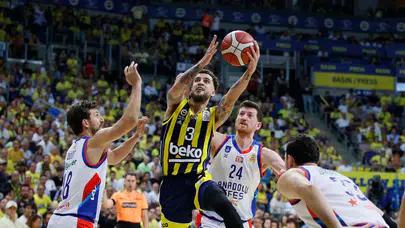 Anadolu Efes-Fenerbahçe Beko maçı saat kaçta?