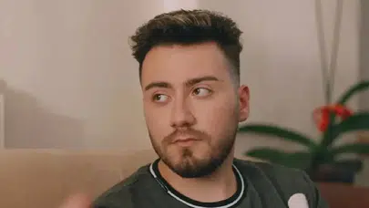 Enes Batur, Youtube kanalını kapattı!