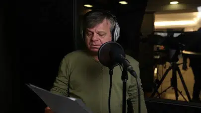 Zuhal Topal'la Yemekteyiz'ın dış sesi Gürbüz kimdir?