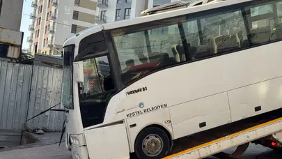 Kocaeli'de feci kaza: 3'ü polis 7 kişi yaralandı!