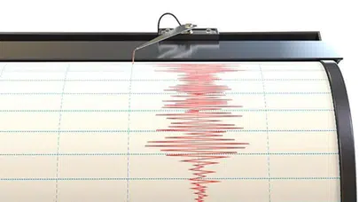 Balıkesir'de deprem oldu!