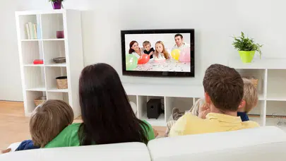 16 Ekim TV yayın akışı: Bu akşam hangi dizi ve filmler var?