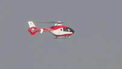 Van’da 4 günlük bebek helikopter ambulansla Gaziantep’e nakledildi