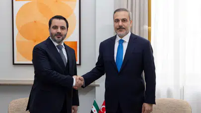 Bakan Fidan, Suriye Dışişleri Bakanı Şeybani ile görüştü