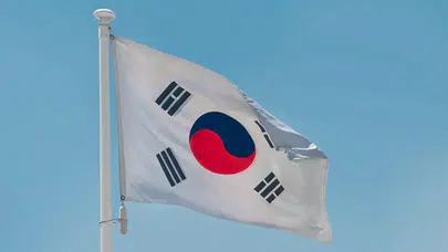 Güney Kore'de havalimanı çalışanları grev başlattı: 15 bin çalışan grevde!