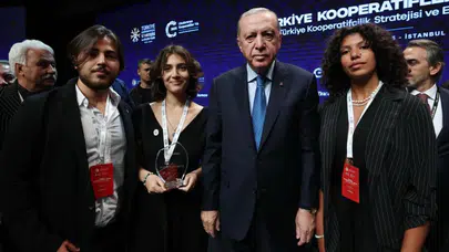 SDÜ öğrencilerinin kısa filmi 'Birlikte Büyümek' ödül kazandı