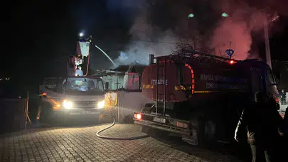 Manisa'da müstakil evde yangın: 2 kişi yaralandı!