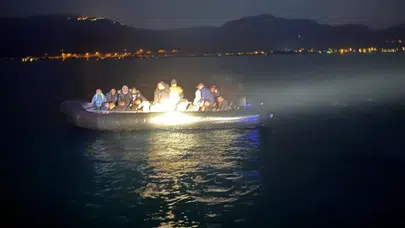 Çanakkale açıklarında 34 düzensiz göçmen kurtarıldı!