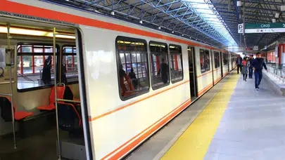 ANKARAY'da Enerji Arızası Nedeniyle Seferler Aksadı