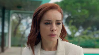 Özgü Namal ve çocukları kaza geçirdi!