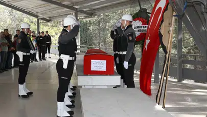 Kalp krizi geçiren polis memuru Yakup İnce Adana'da defnedildi