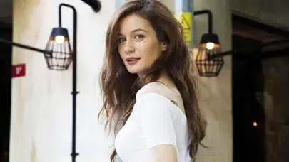 TRT1'deki Taşacak Bu Deniz'le Anlaşma Sağlayan Berna Koraltürk Kimdir?