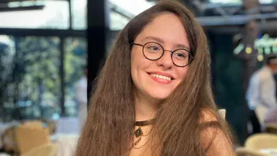 Zeynep Altaylı Kimdir, Kaç Yaşında? Mesleği ve Ünlü Ebeveynleri Hakkında Bilgiler