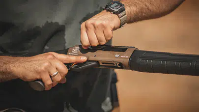 İzmir'de polis memuru intihar etti!