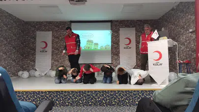 Engelli öğrencilere afet bilinci semineri