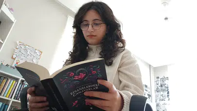 11 yaşında roman yazdı: Hayal gücünü kitaba dönüştürdü