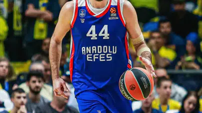 Virtus Bologna - Anadolu Efes maçı saat kaçta?